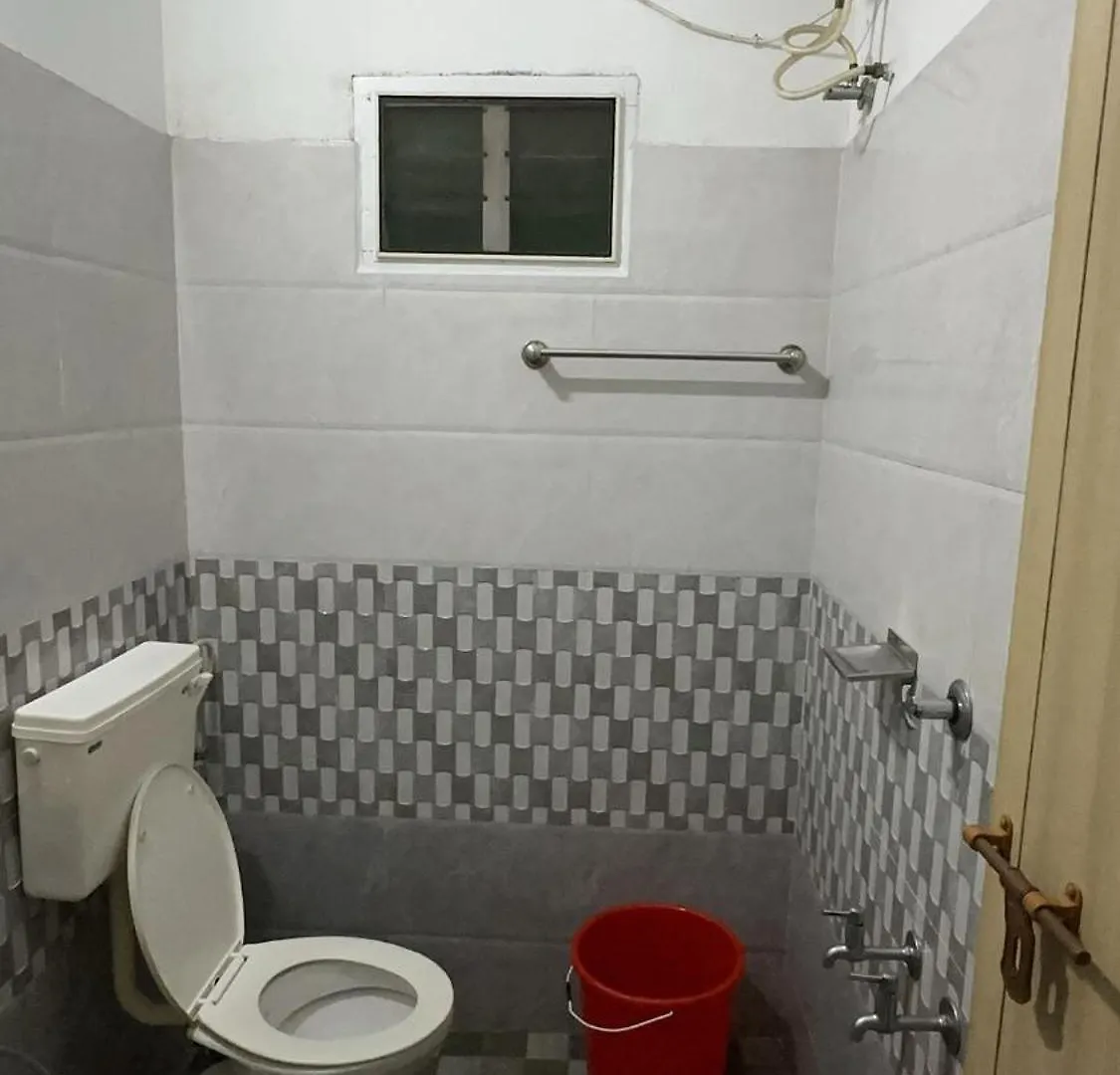 3 Bedroom Flat Near Amrita Hospital Kochi Indien